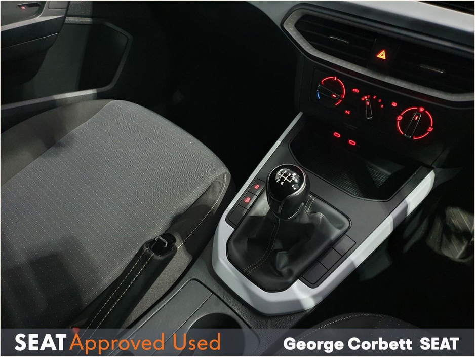 2023 SEAT Arona SE+ 1.0TSi 95hp (From €80 per week) €22,995