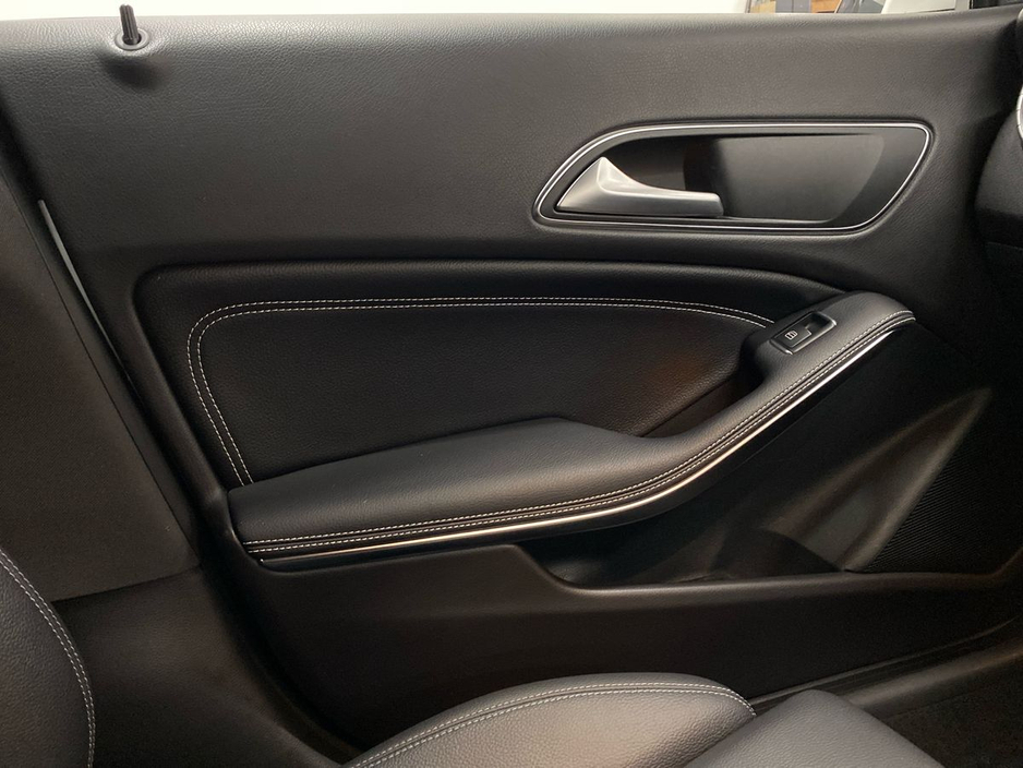 2019 Mercedes-Benz CLA Class - image 14