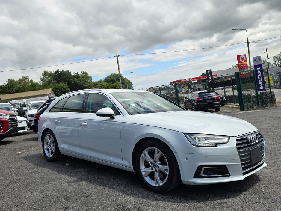 2017 Audi A4 AVANT 1.4 TFSI FULL LEATHER PACK SAT NAV CARPLAY - REV CAMERA LEATHER SEATS - VIRTUAL COCKPIT PARKING SENSORS - LARGE SCREEN RADIO - BLIND SPOT €22,950