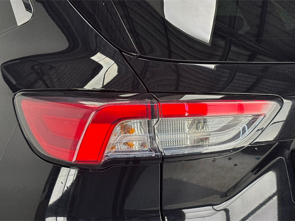 2023 Ford Kuga TITANIUM 2.5 PHEV**DIGITAL DASH**MULTIFUNCTIONAL STEERING WHEEL**DUAL CLIMATE CONTROL**BLUETOOTH**TOUCH SCREEN MEDIA DISPLAY**NAVIGATION**BLACK CLOTH INTERIOR**FINANCE AVAILABLE** €24,995