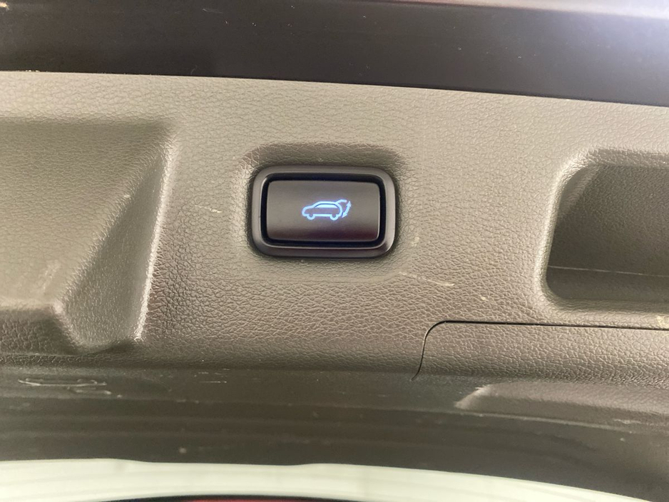 2023 Hyundai Santa Fe - image 20