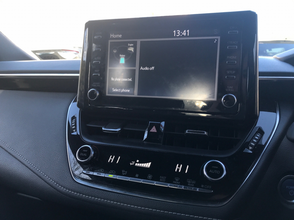 2022 Toyota Corolla LUNA H/B - GRANDONS €22,995