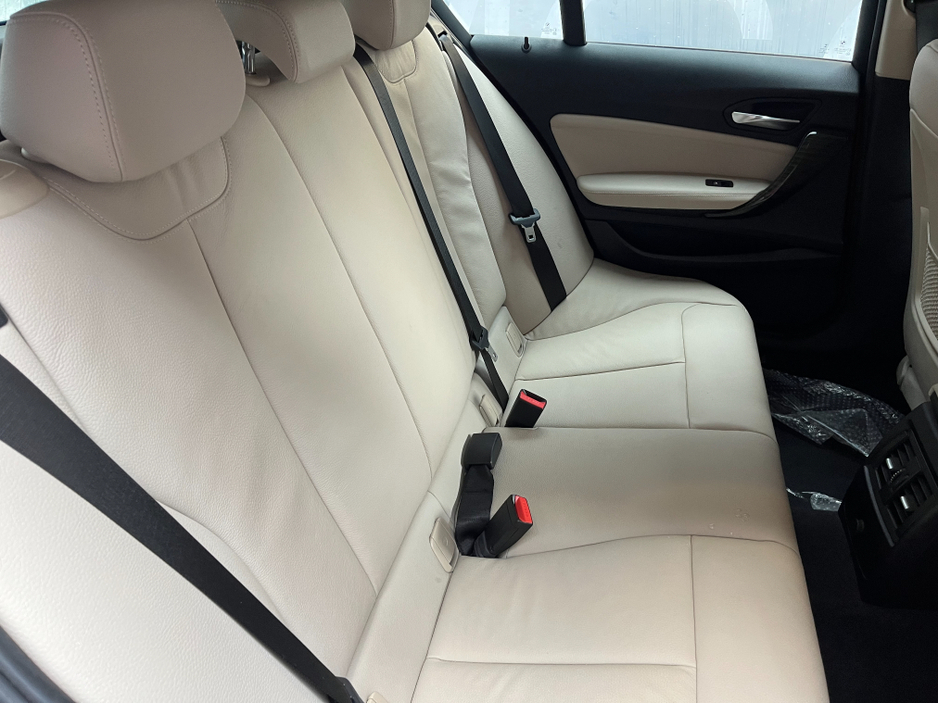 2019 BMW 1 Series - image 13