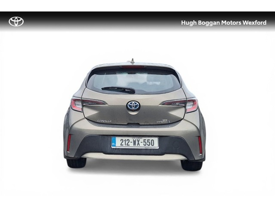 2021 Toyota Corolla - image 4