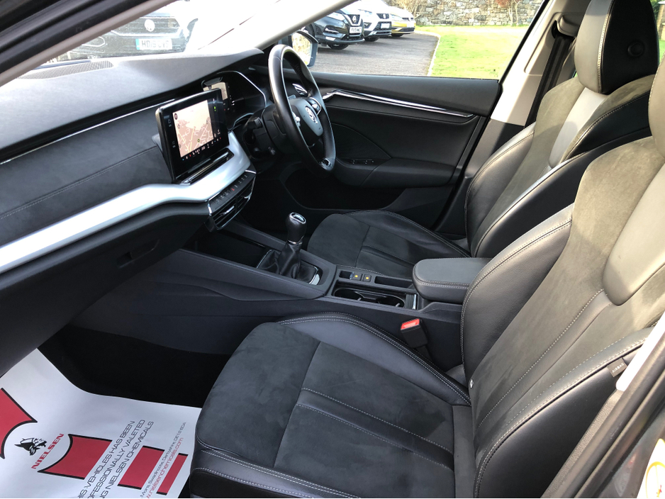 2022 Skoda Octavia - image 14