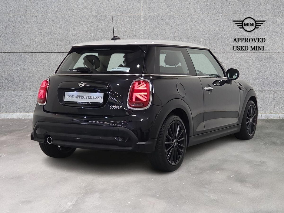 2024 MINI Hatch - image 24