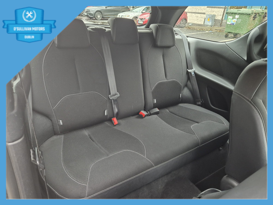 2017 Citroen DS3 / 2017 / 1.2 PETROL / MANUAL €7,499