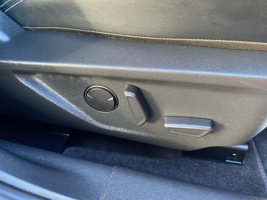 2025 Ford Focus ST-Line X 1.0 125BHP... Full leather seats