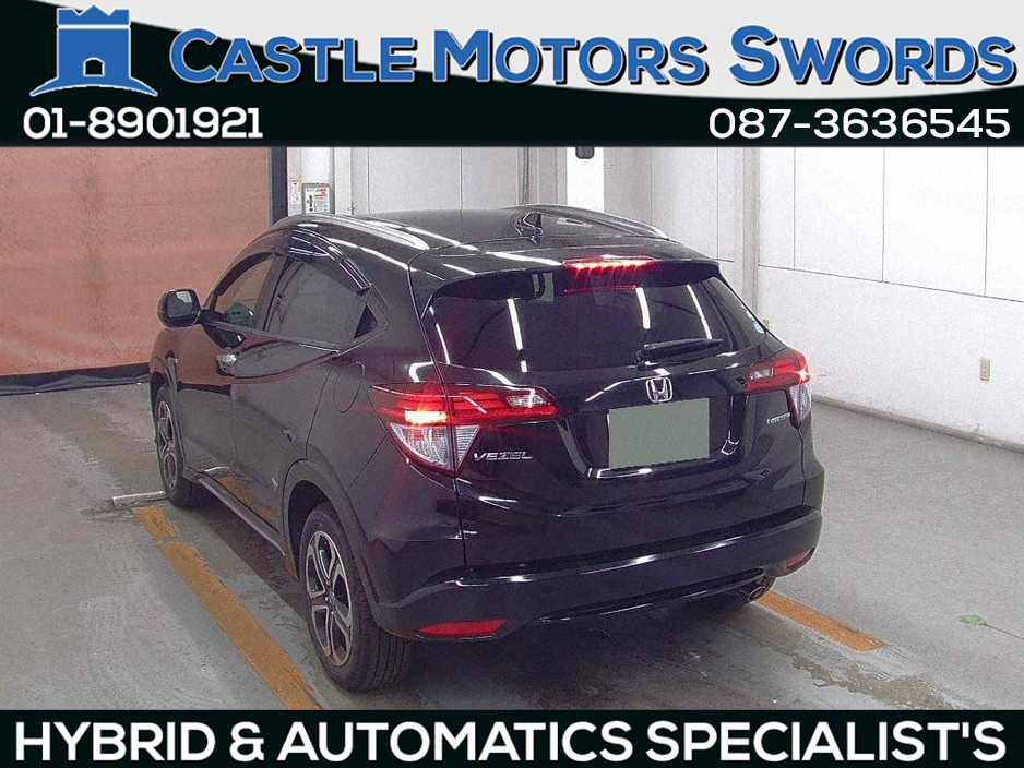 2018 Honda Vezel - image 2