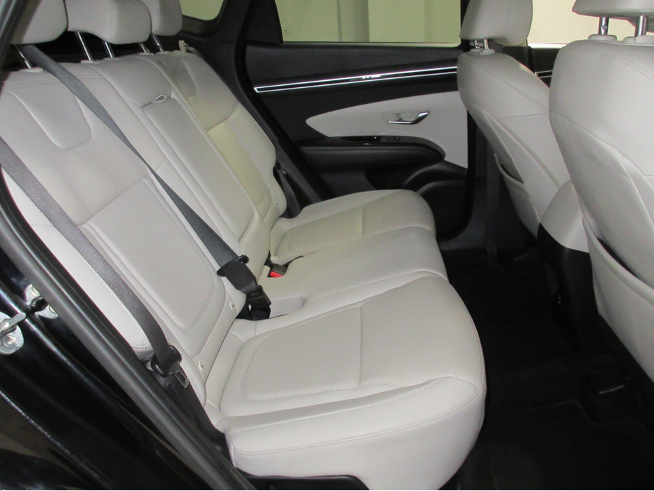 2021 Hyundai Tucson - image 13