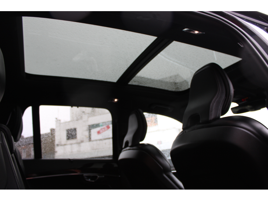 2019 Volvo XC90 - image 14