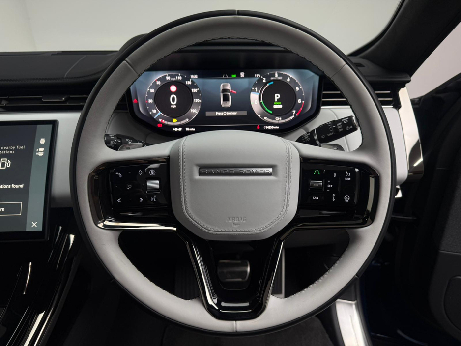 2025 Land Rover Range Rover Sport - image 23