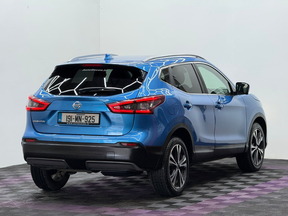 2019 Nissan Qashqai - image 4