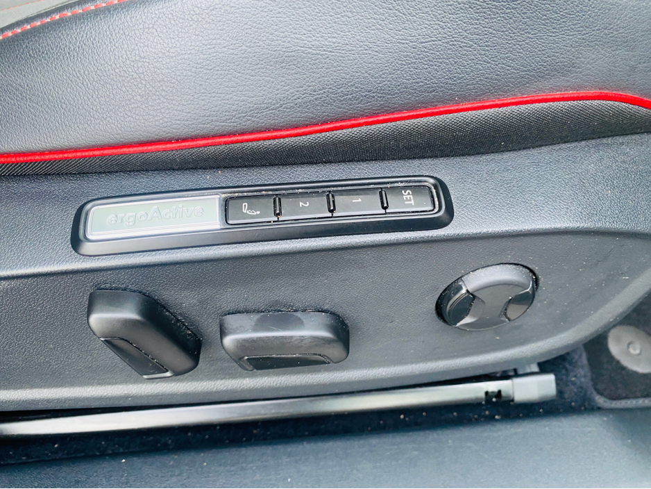 2023 Volkswagen ID.4 ID4 GTX MAX €34,995