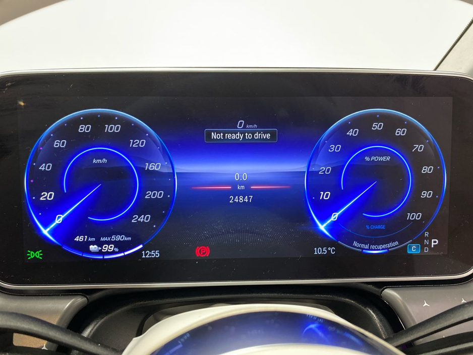 2024 Mercedes-Benz EQE - image 9