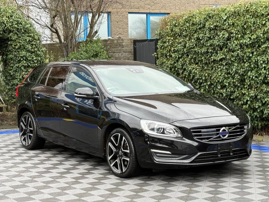 2017 Volvo V60 D4 CLASSIC 2.0 D // SERVICE HISTORY // REVERSE CAMERA // DIGITAL CLUSTER €19,900