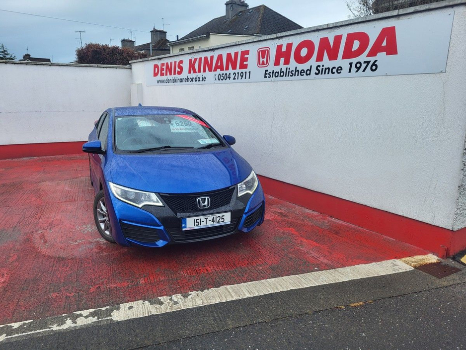 2015 Honda Civic - image 2