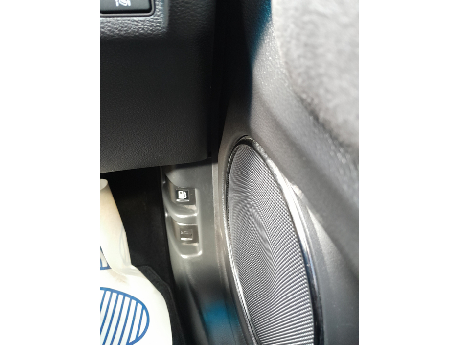 2016 Honda Vezel - image 33