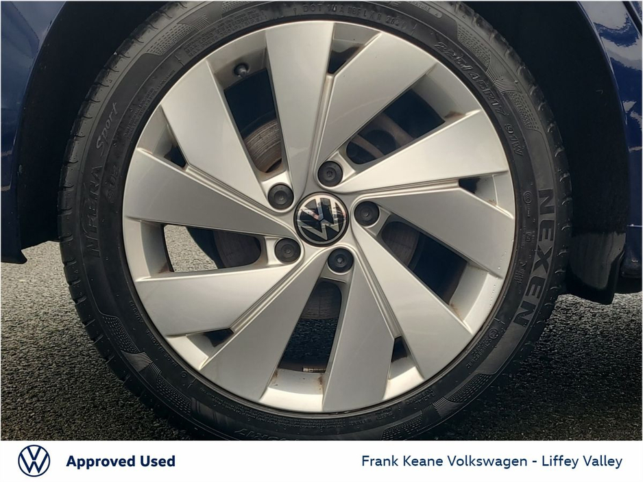 2022 Volkswagen Golf STYLE 1.5 TSI 130HP *ATLANTIC BLUE* *HEATED SEATS* *REAR VIEW CAMERA* *CARPLAY & ANDROID AUTO* *BLIND SPOT* *PCP FINANCE AVAILABLE* €27,995