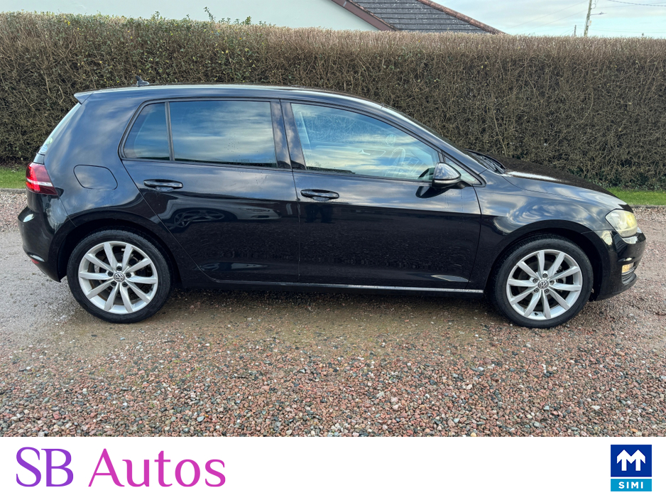 2017 Volkswagen Golf 171 Volkswagen Golf Comfortline Connect 1.2 DSG €15,550