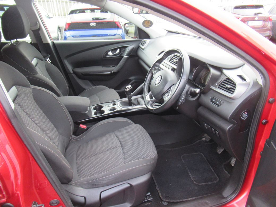 2017 Renault Kadjar - image 11