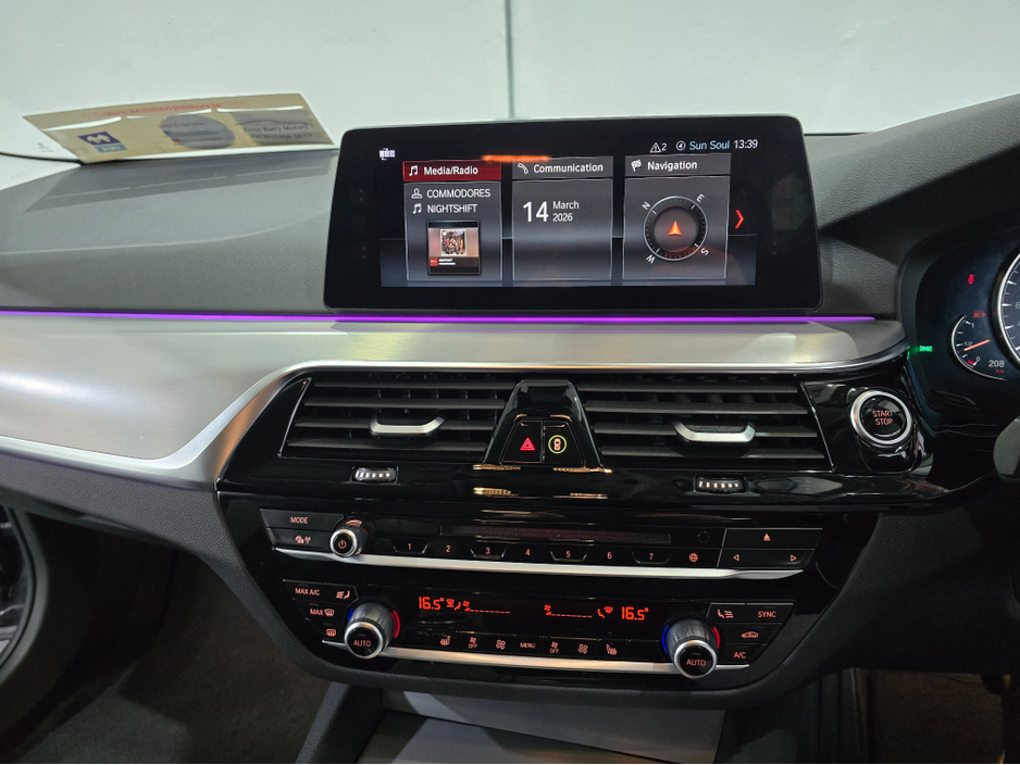 2018 BMW 5 Series - image 13