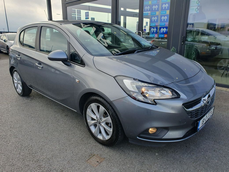 2018 Opel Corsa - image 4