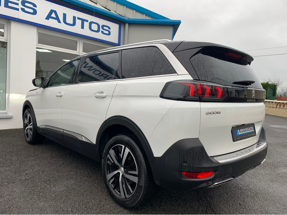 2023 Peugeot 5008 GT BLUEHDI S/S €38,495