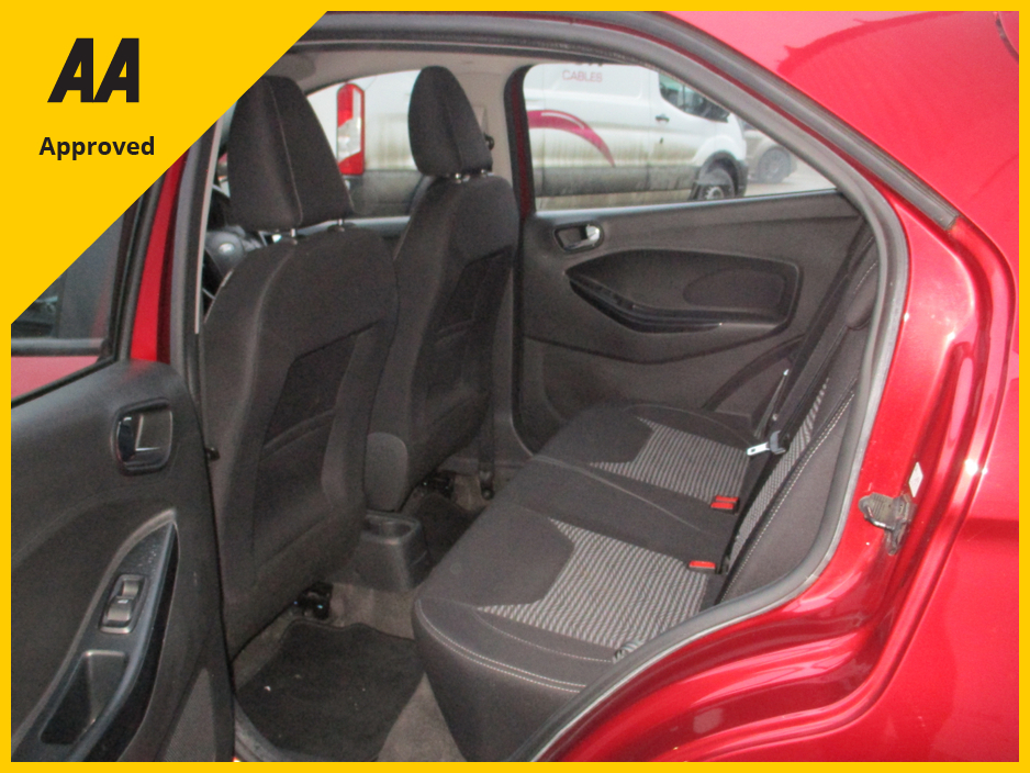 2019 Ford Ka + ZETEC 1.2 85PS M5 5DR LOW KMS.  FULL FORD SERVICE  HISTORY. 12 MONTHS WARRANTY AND 12 MONTHS AA COVER !! €14,950