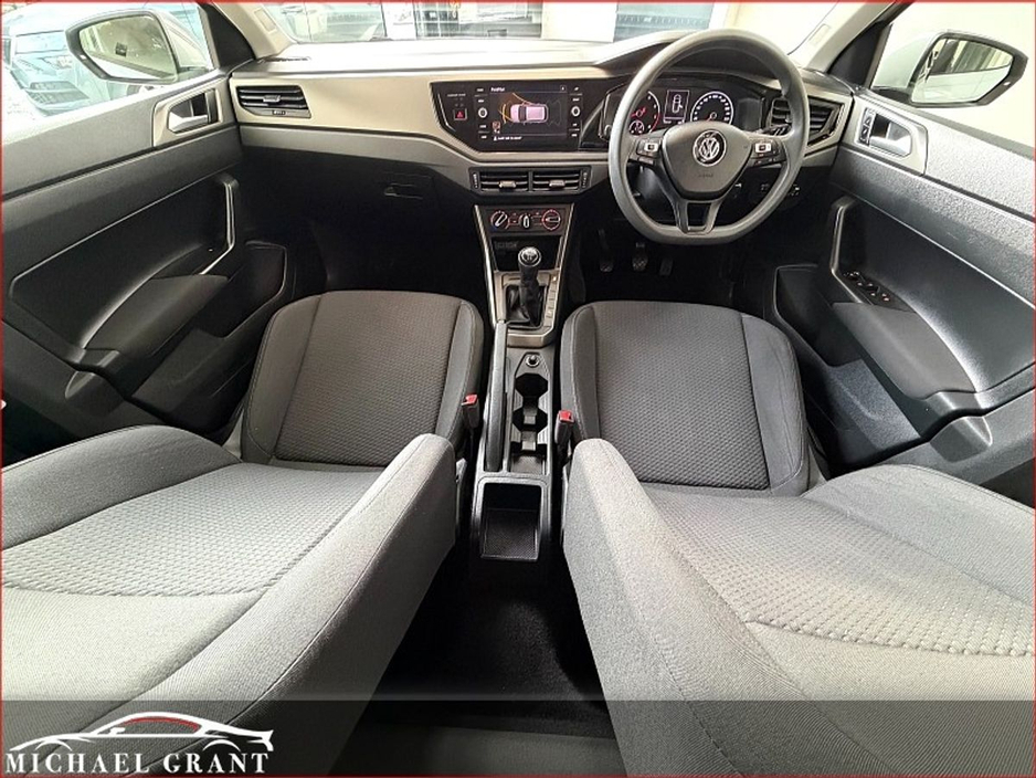 2018 Volkswagen Polo - image 11