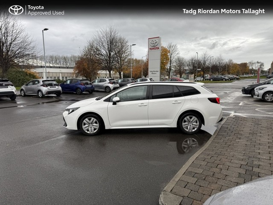 2025 Toyota Corolla - image 15