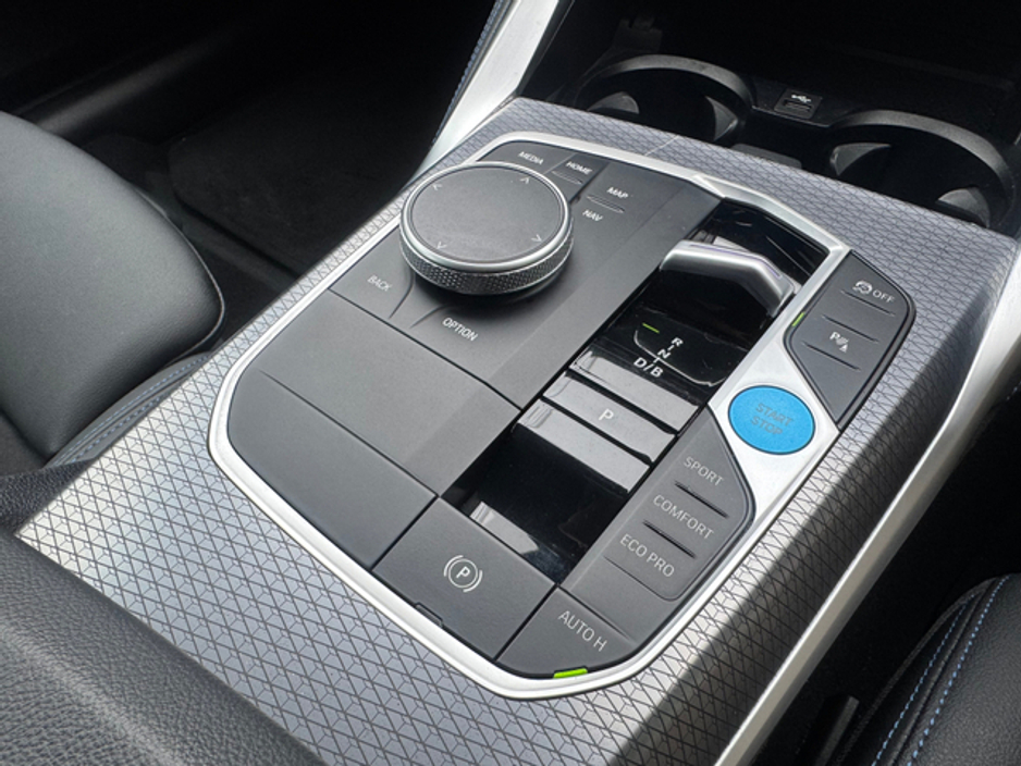 2024 BMW i4 - image 21