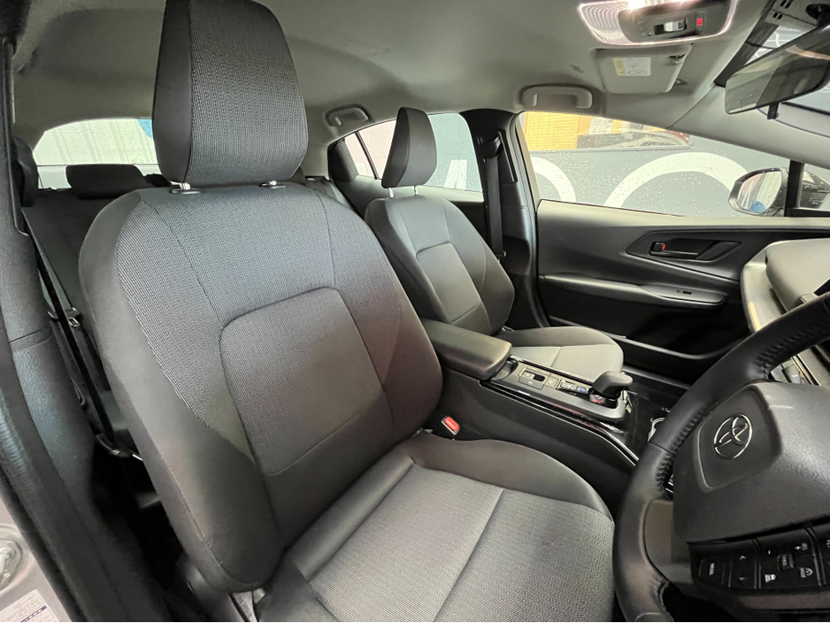 2025 Toyota Prius - image 11