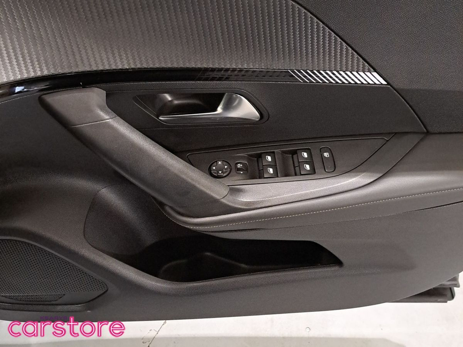 2024 Peugeot 2008 - image 17