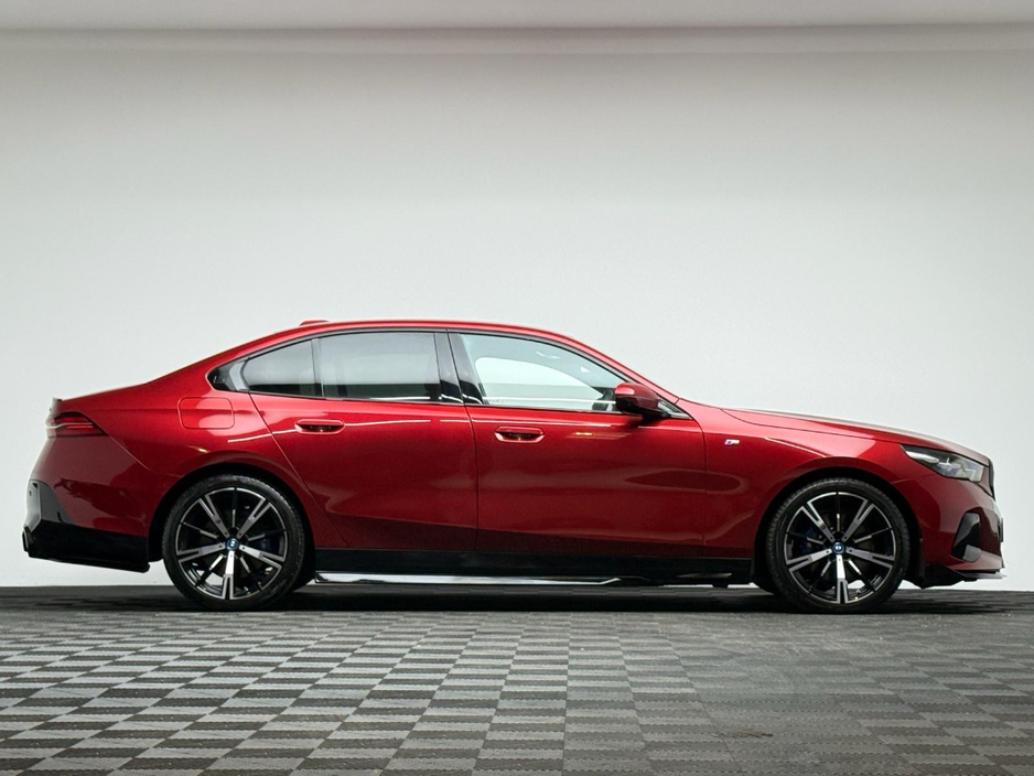 2024 BMW 5 Series - image 8