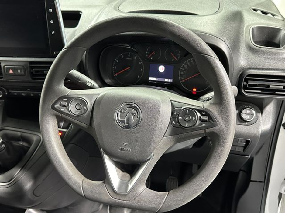 2023 Opel Combo Pro 100 BHP* High Spec* €17,800