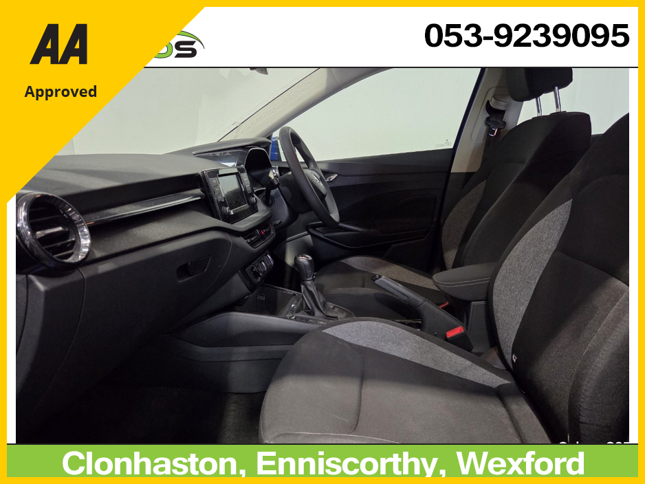 2023 Skoda Fabia - image 4