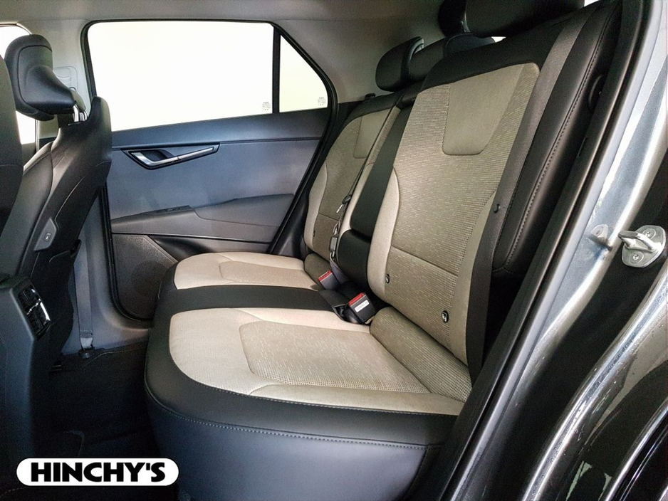 2023 Kia Niro - image 7