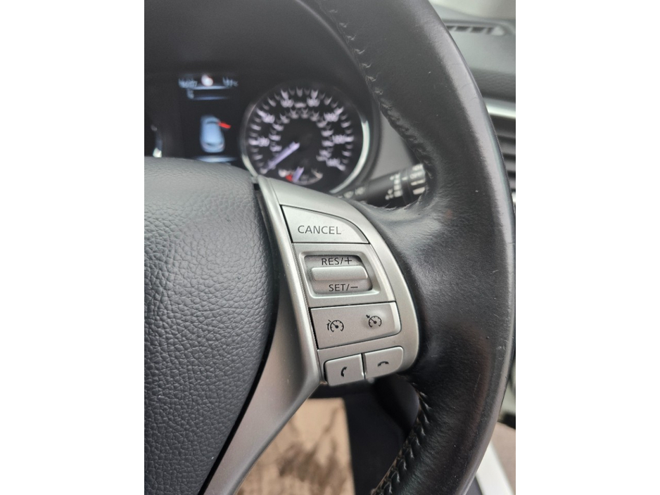 2016 Nissan Qashqai - image 18