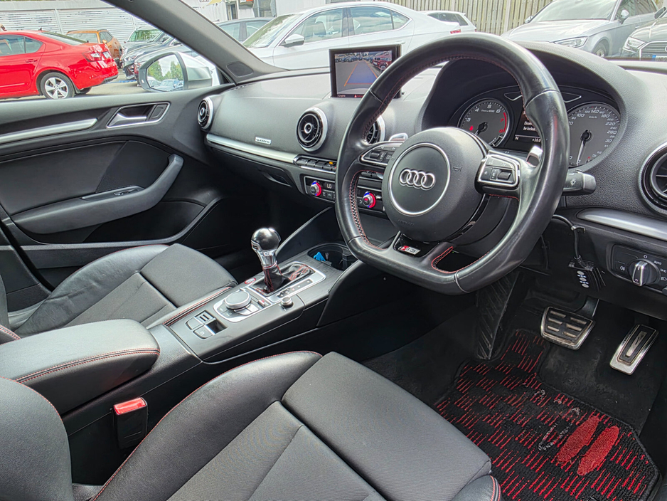 2014 Audi S3  €19,450