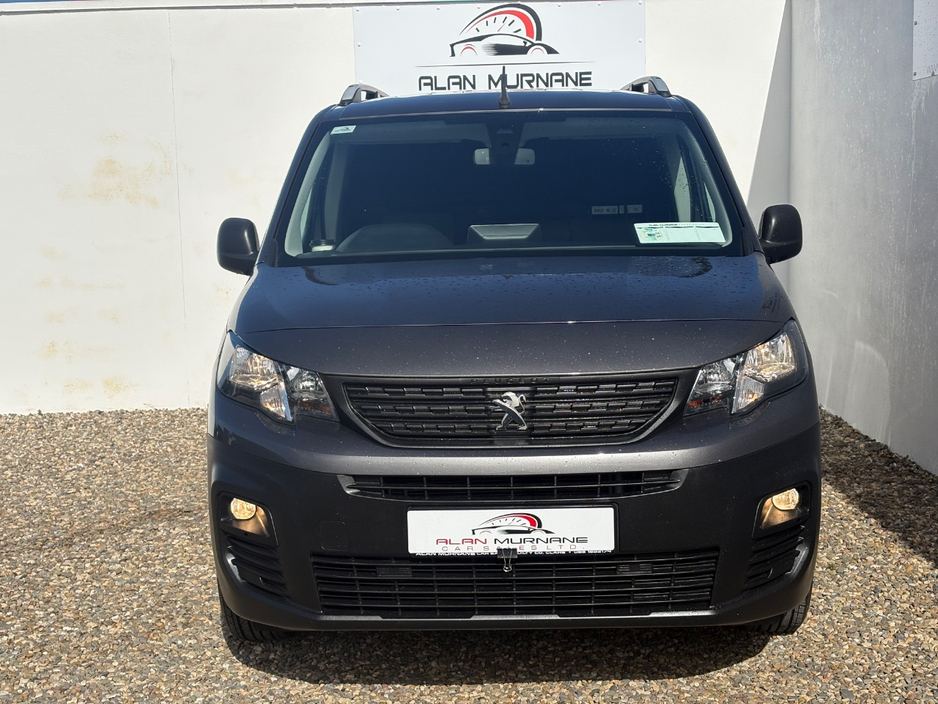 2019 Peugeot Partner - image 6