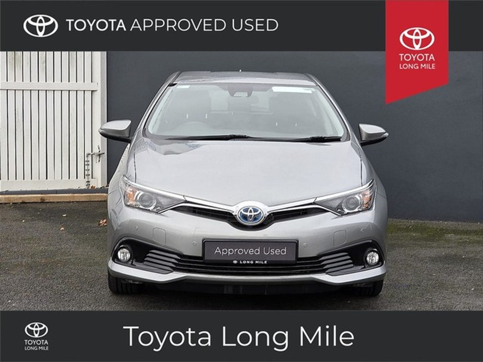 2016 Toyota Auris 1.8 Hybrid Luna 5dr ‘’Irish Car not to be confused with a Jap Import’’ €15,949