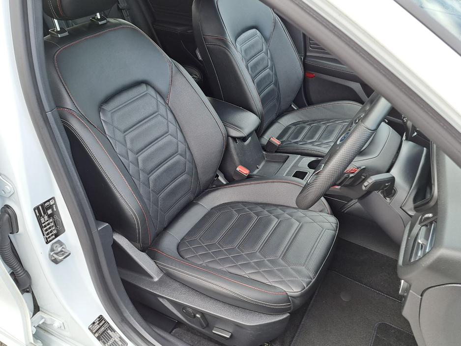 2023 Ford Focus - image 14