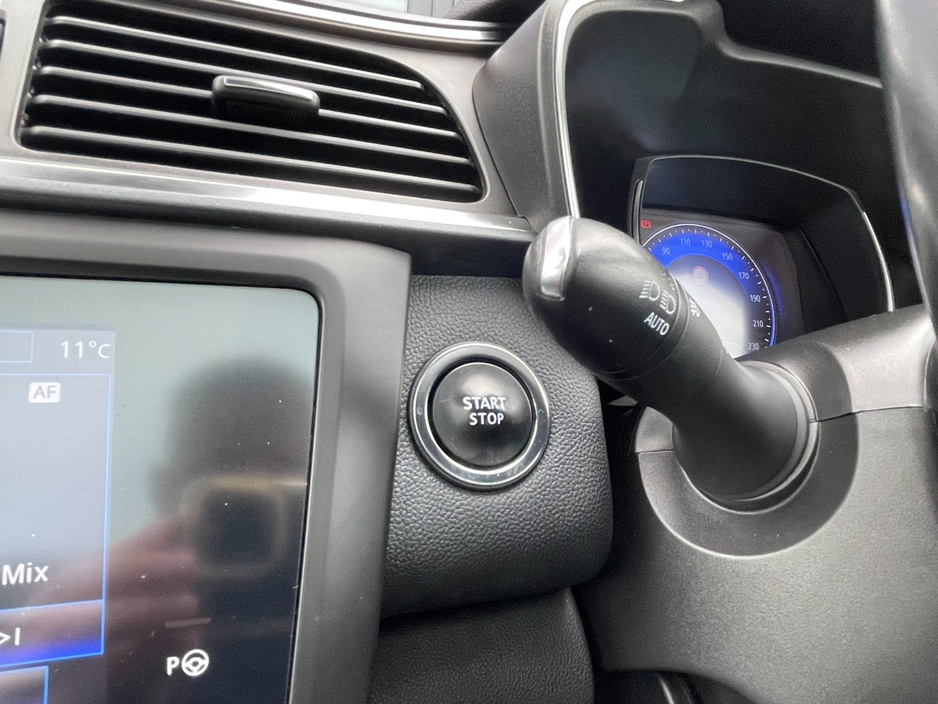 2019 Renault Kadjar - image 20