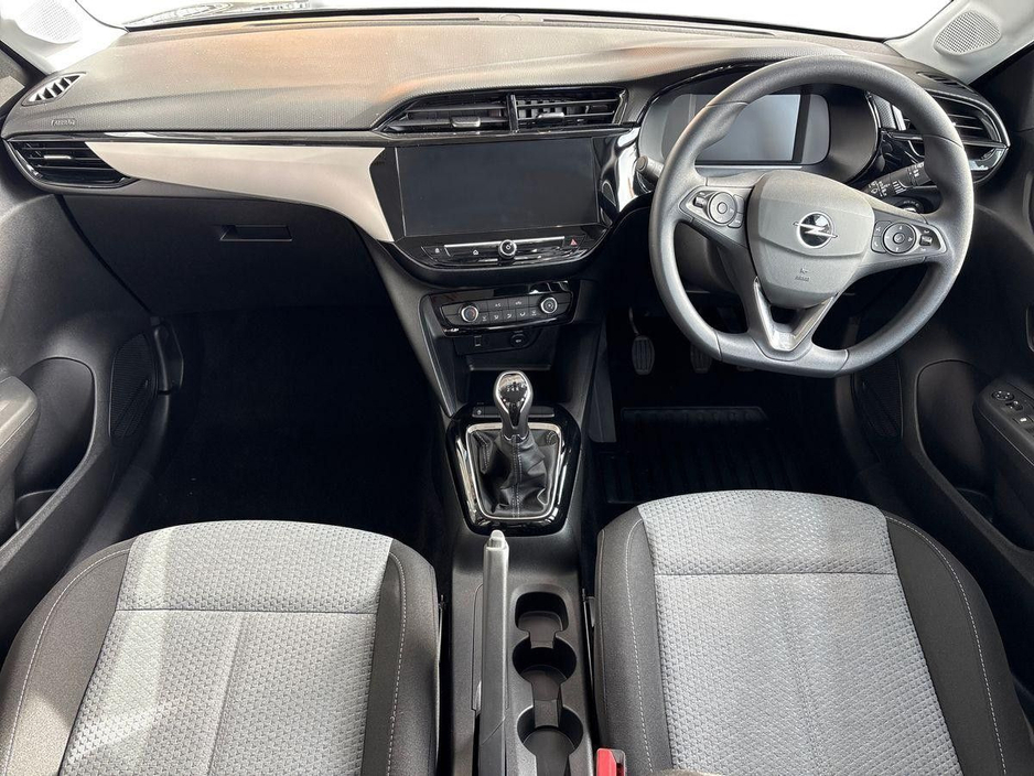 2025 Opel Corsa - image 2