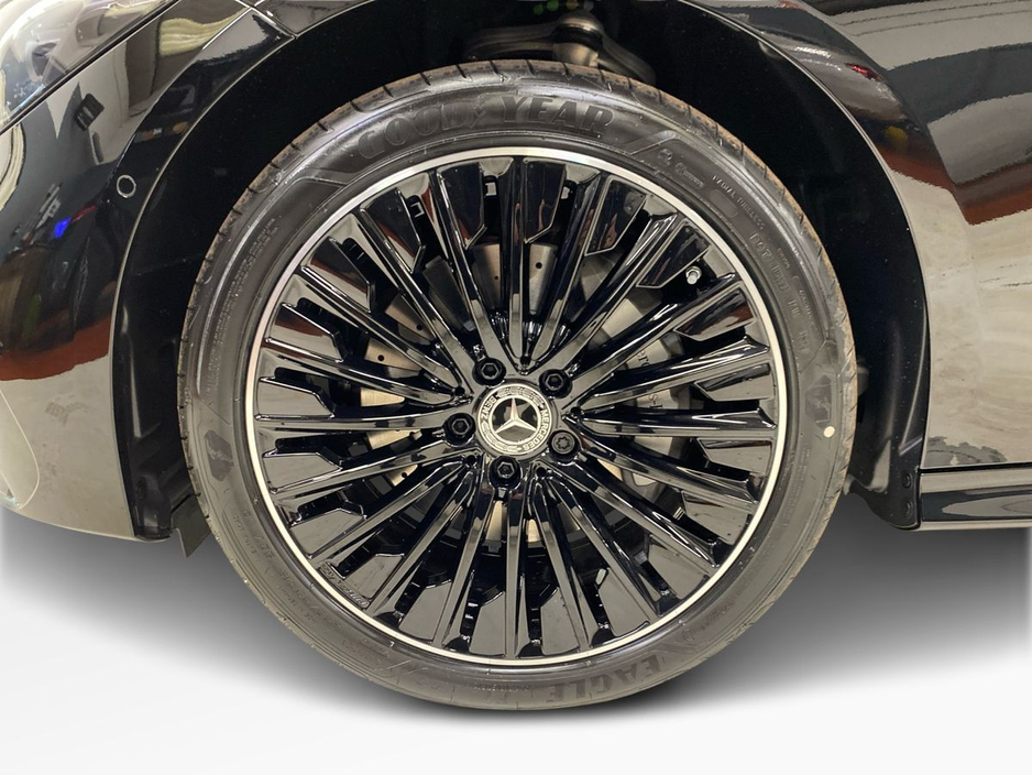 2026 Mercedes-Benz CLE - image 7