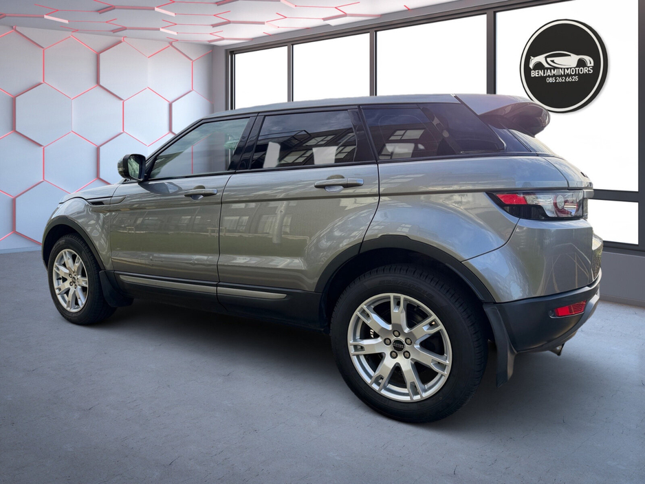 2012 Land Rover Range Rover Evoque - image 8