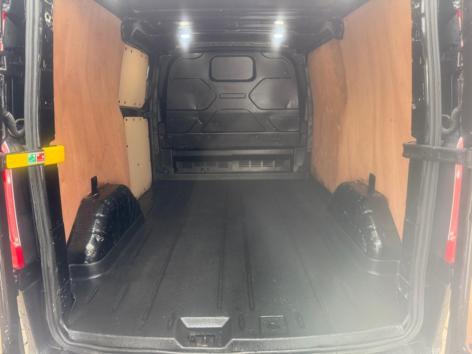 2022 Ford Transit Custom CUSTOM 300 LIMITED EDITION P/V ECOBLUE €20,850