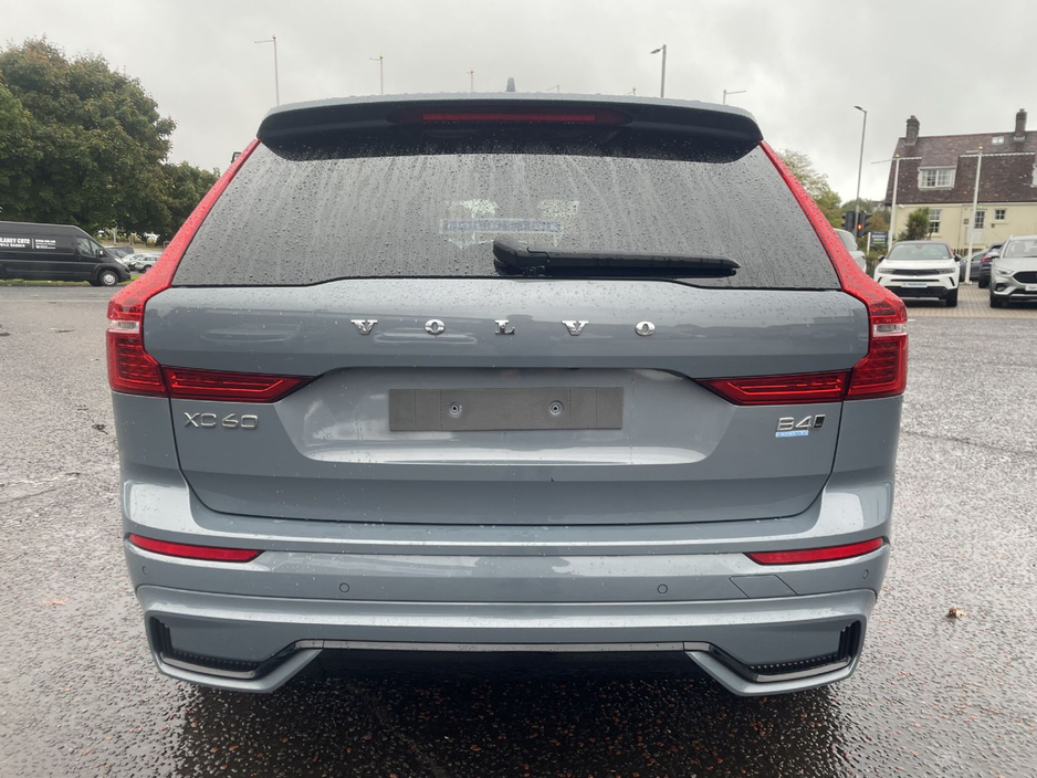 2023 Volvo XC60 Plus