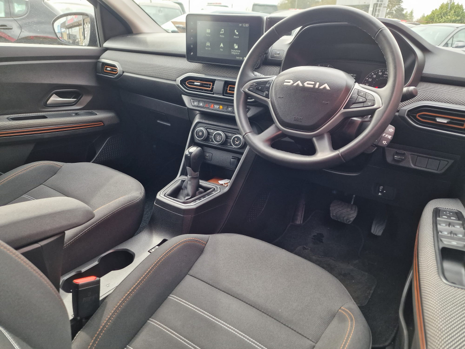 2023 Dacia Sandero Stepway - image 11